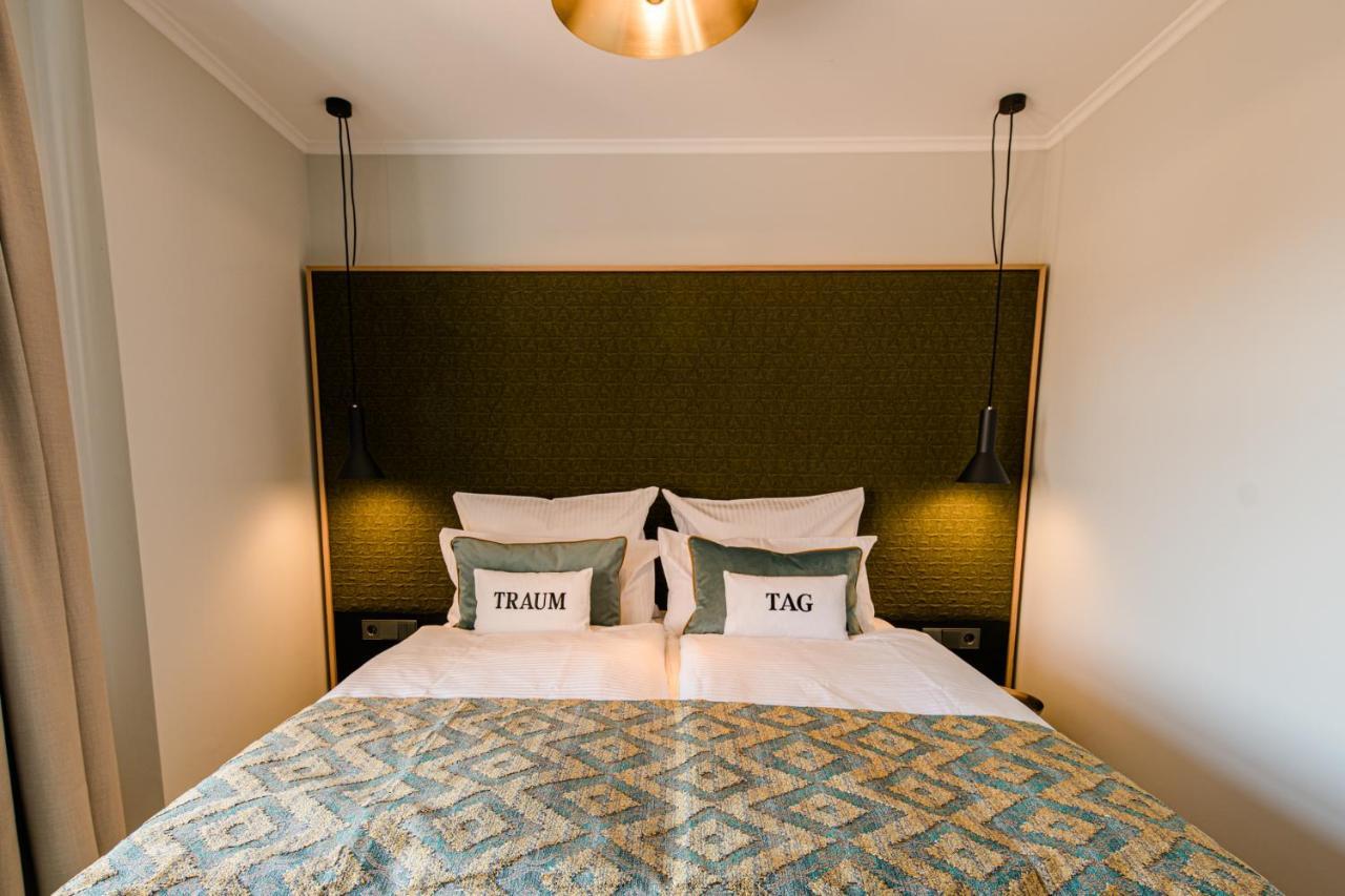 Weinhotel Freylich Zahn Freyburg Bagian luar foto