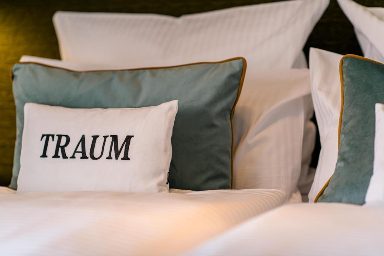 Weinhotel Freylich Zahn Freyburg Bagian luar foto