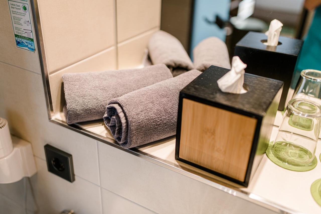 Weinhotel Freylich Zahn Freyburg Bagian luar foto
