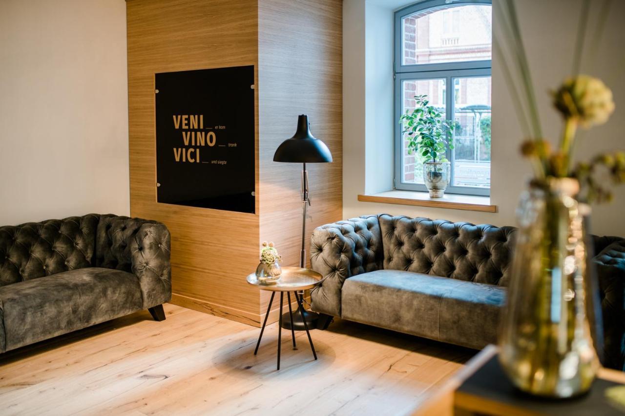 Weinhotel Freylich Zahn Freyburg Bagian luar foto