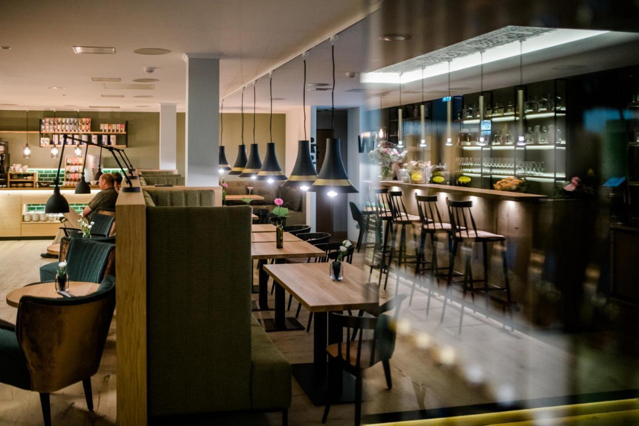 Weinhotel Freylich Zahn Freyburg Bagian luar foto